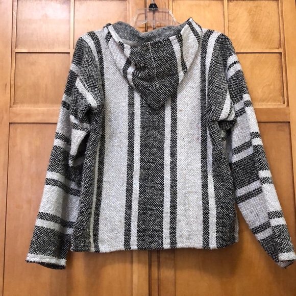 Mexican poncho!! - Picture 2 of 3